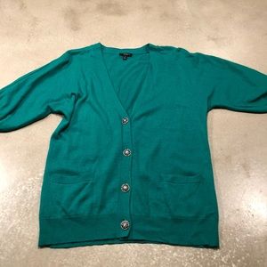 ♥️ Talbots Green V-neck cardigan sweater